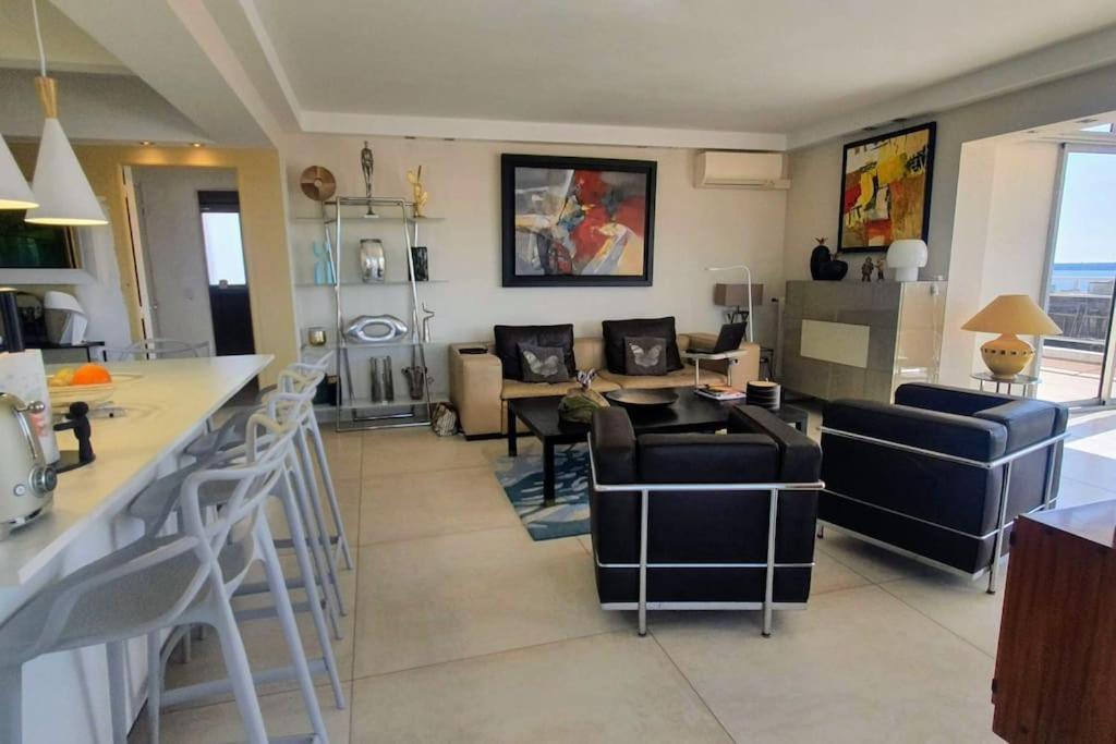 Villa Sur Le Toit - Vue Mer Exceptionnelle คานส์ ภายนอก รูปภาพ