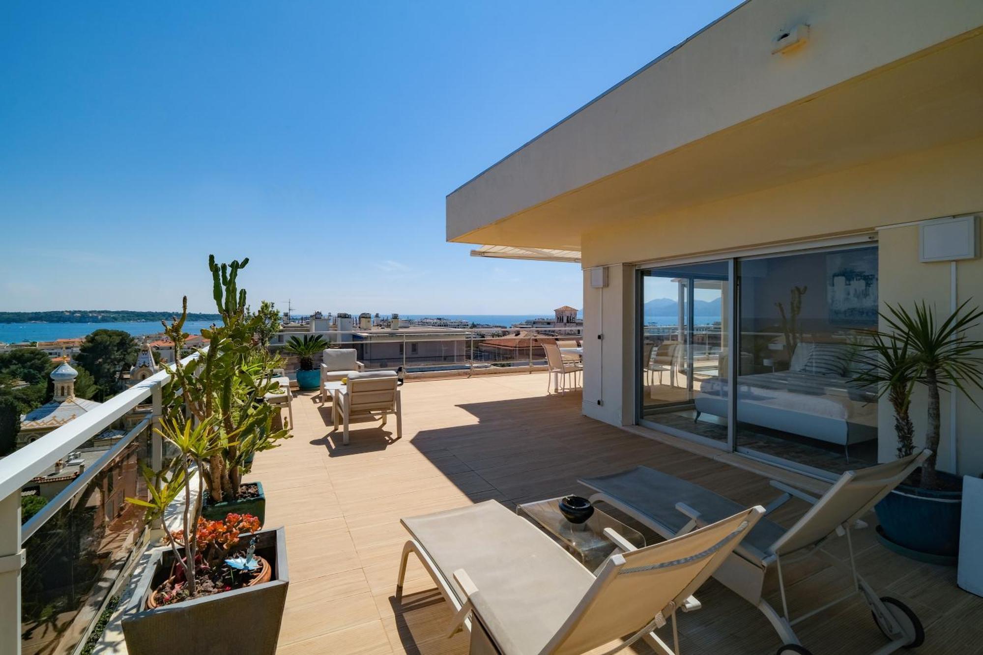 Villa Sur Le Toit - Vue Mer Exceptionnelle คานส์ ภายนอก รูปภาพ