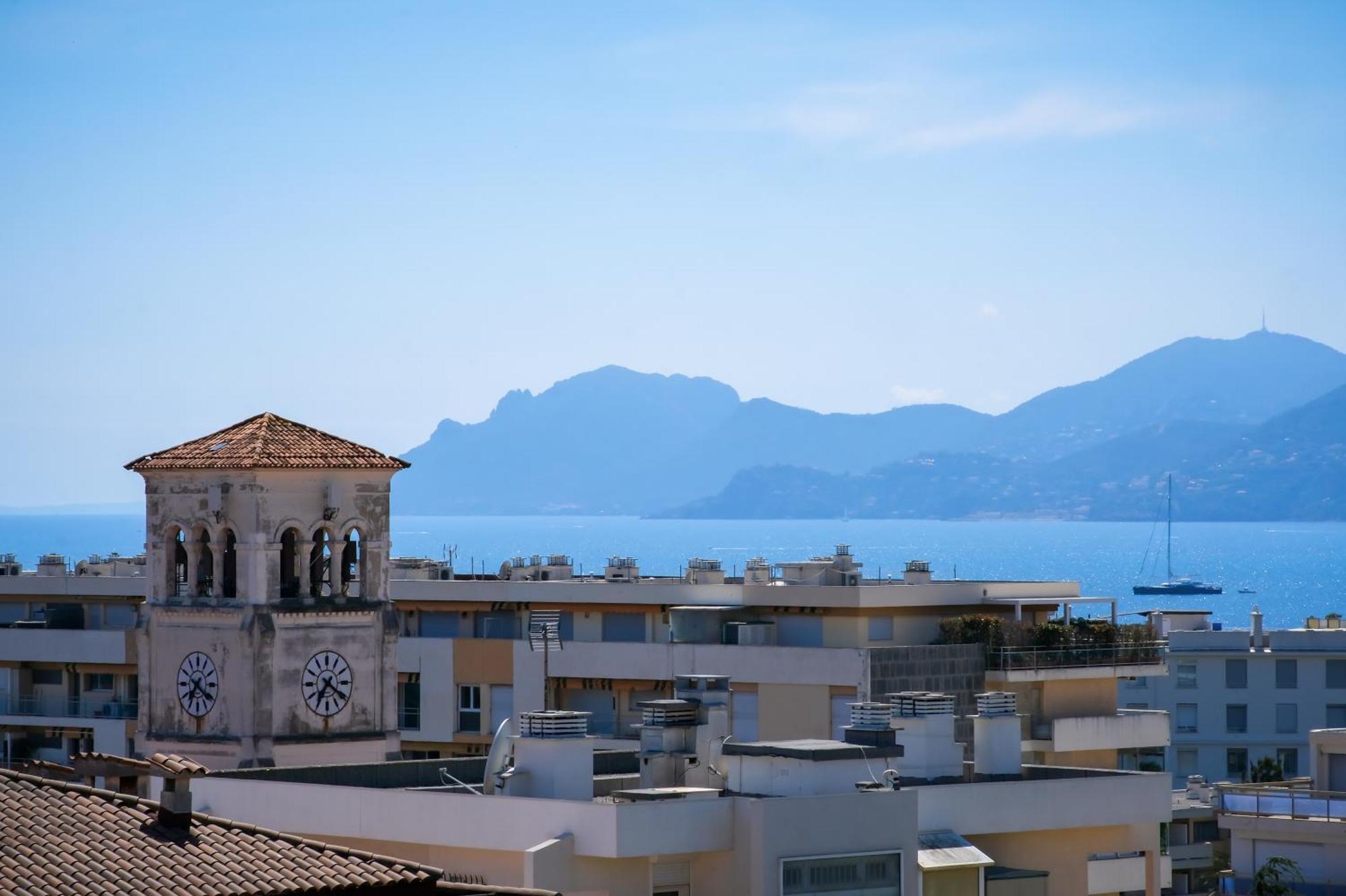 Villa Sur Le Toit - Vue Mer Exceptionnelle คานส์ ภายนอก รูปภาพ